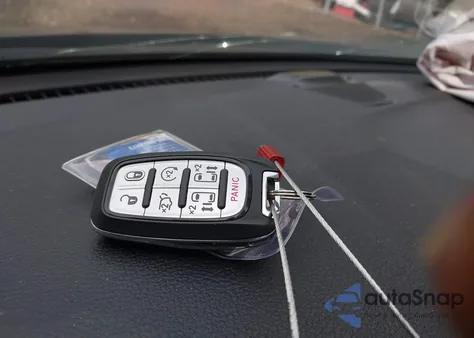 2023 Chrysler Pacifica Hybrid Touring L z USA, uszkodzony, nr VIN 2C4RC1L72PR565301